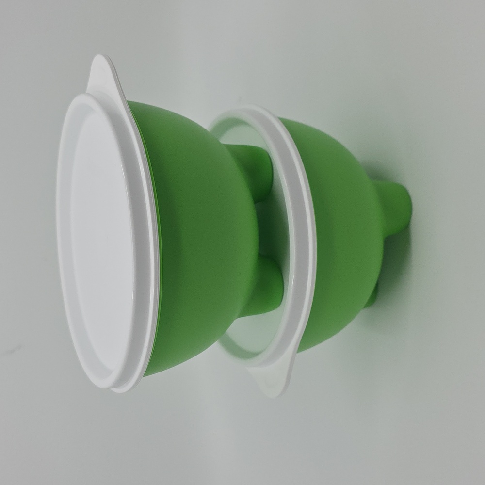 Tupperware  Salsa Bowls with white seal EXCLUSIF Color GREEN New